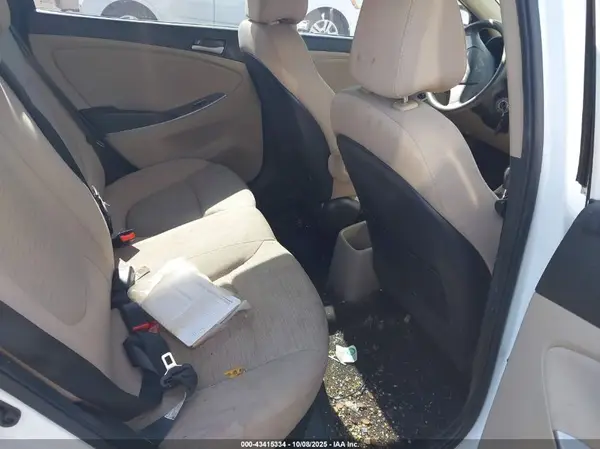 KMHCT4AE2HU342880 2017 HYUNDAI ACCENT - Image 8