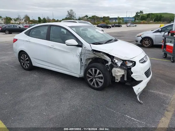 KMHCT4AE2HU345956 2017 HYUNDAI ACCENT - Image 1