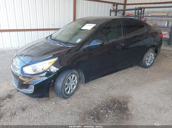 KMHCT4AE2HU355550 2017 HYUNDAI ACCENT - Image 2