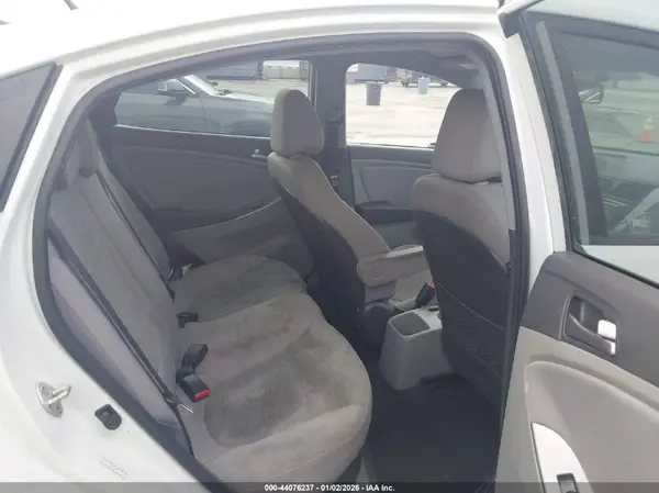KMHCT4AE2HU362448 2017 HYUNDAI ACCENT - Image 8