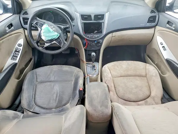 KMHCT4AE2HU371263 2017 HYUNDAI ACCENT - Image 8