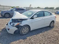 KMHCT4AE2HU372915 2017 HYUNDAI ACCENT