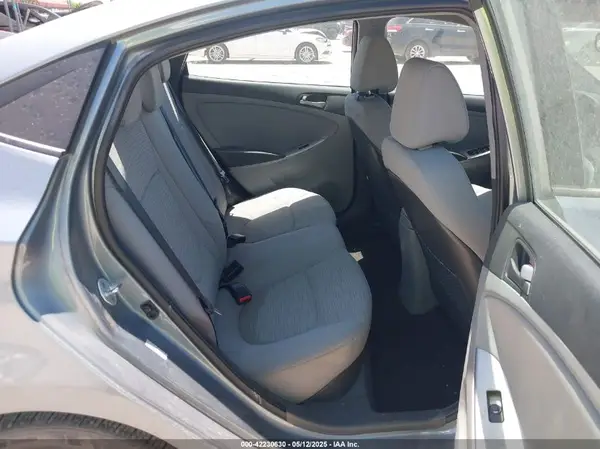 KMHCT4AE2HU377516 2017 HYUNDAI ACCENT - Image 8