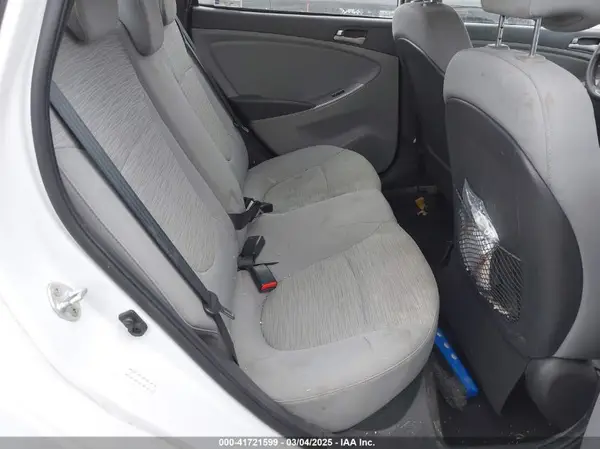 KMHCT4AE2HU380691 2017 HYUNDAI ACCENT - Image 8