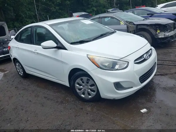 KMHCT4AE3GU007240 2016 HYUNDAI ACCENT - Image 1