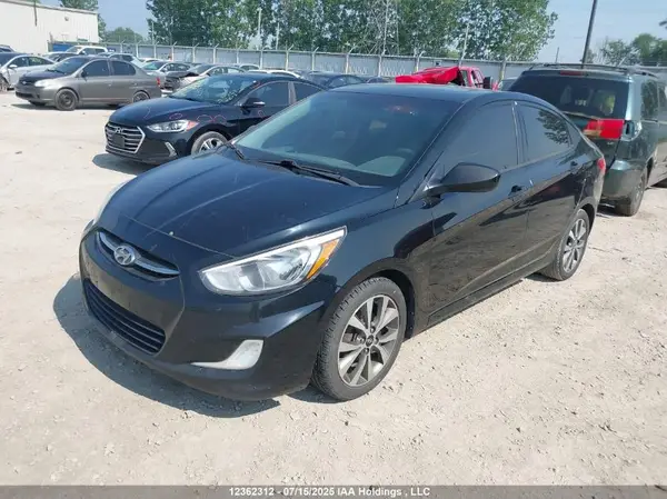 KMHCT4AE3GU010851 2016 HYUNDAI ACCENT - Image 2