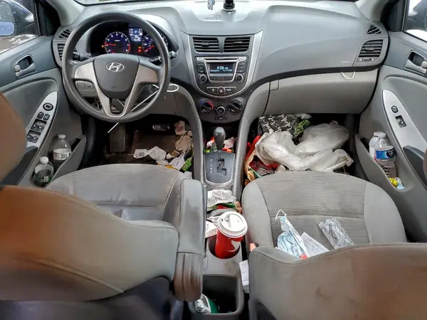 KMHCT4AE3GU013071 2016 HYUNDAI ACCENT - Image 8