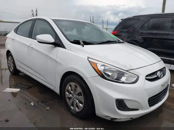 KMHCT4AE3GU032526 2016 HYUNDAI ACCENT - Image 1