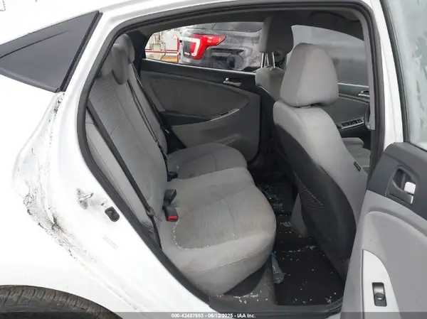 KMHCT4AE3GU032526 2016 HYUNDAI ACCENT - Image 8