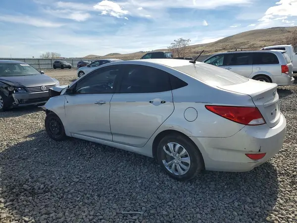 KMHCT4AE3GU036589 2016 HYUNDAI ACCENT - Image 2