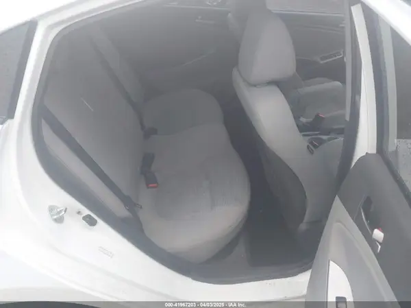 KMHCT4AE3GU043073 2016 HYUNDAI ACCENT - Image 8