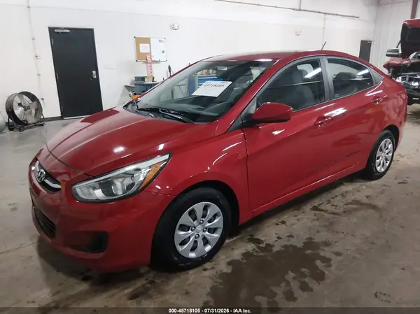 KMHCT4AE3GU045566 2016 HYUNDAI ACCENT - Image 2