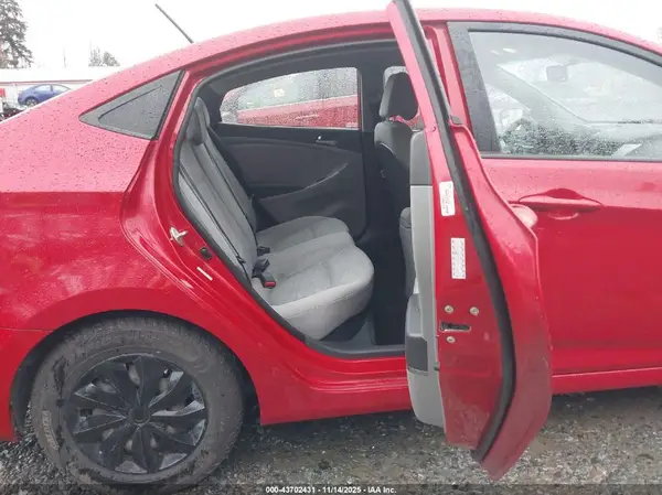 KMHCT4AE3GU052906 2016 HYUNDAI ACCENT - Image 8