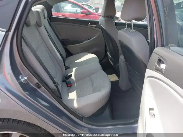 KMHCT4AE3GU066112 2016 HYUNDAI ACCENT - Image 8