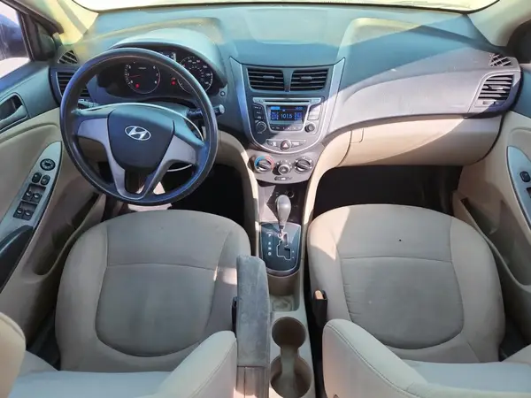 KMHCT4AE3GU071665 2016 HYUNDAI ACCENT - Image 8