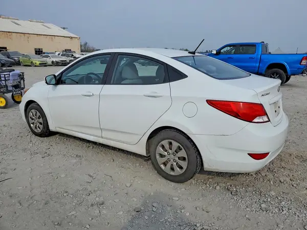 KMHCT4AE3GU074081 2016 HYUNDAI ACCENT - Image 2