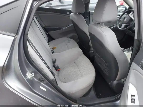 KMHCT4AE3GU078132 2016 HYUNDAI ACCENT - Image 8