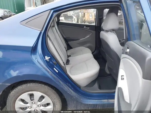 KMHCT4AE3GU079359 2016 HYUNDAI ACCENT - Image 8