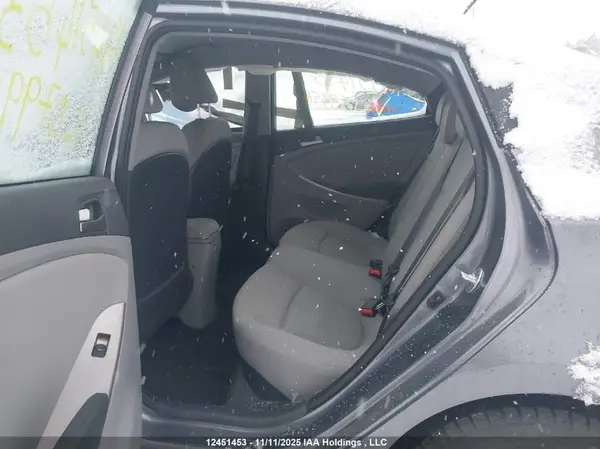 KMHCT4AE3GU079958 2016 HYUNDAI ACCENT - Image 8