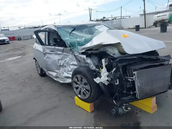 KMHCT4AE3GU080916 2016 HYUNDAI ACCENT - Image 1