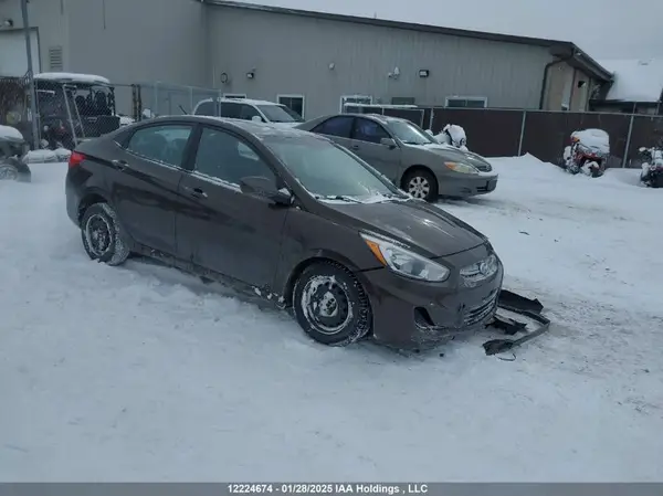 KMHCT4AE3GU093763 2016 HYUNDAI ACCENT - Image 1