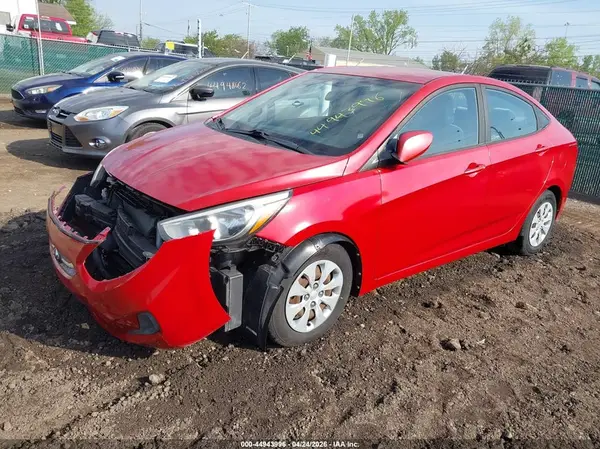 KMHCT4AE3GU120735 2016 HYUNDAI ACCENT - Image 2