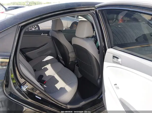 KMHCT4AE3GU121058 2016 HYUNDAI ACCENT - Image 8