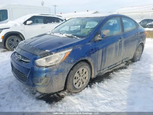 KMHCT4AE3GU121738 2016 HYUNDAI ACCENT - Image 2