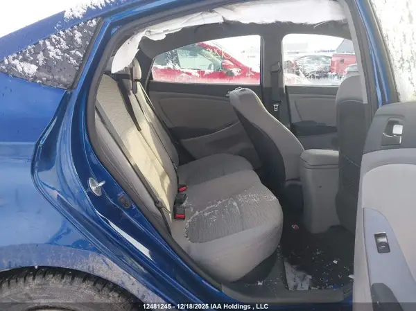 KMHCT4AE3GU121738 2016 HYUNDAI ACCENT - Image 8
