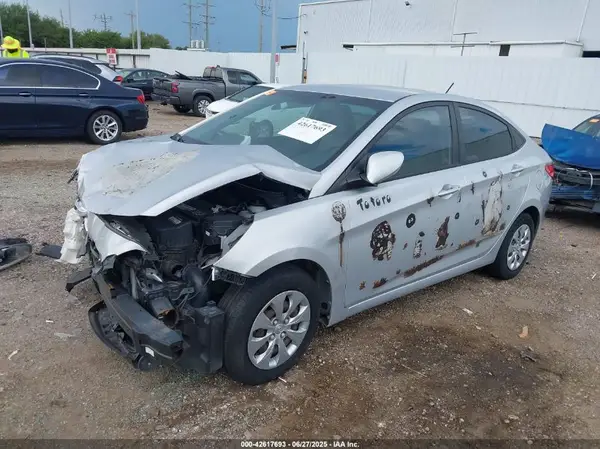KMHCT4AE3GU124090 2016 HYUNDAI ACCENT - Image 2