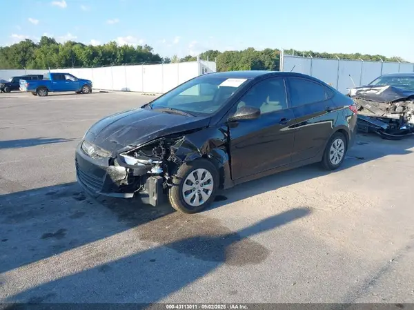 KMHCT4AE3GU137292 2016 HYUNDAI ACCENT - Image 2