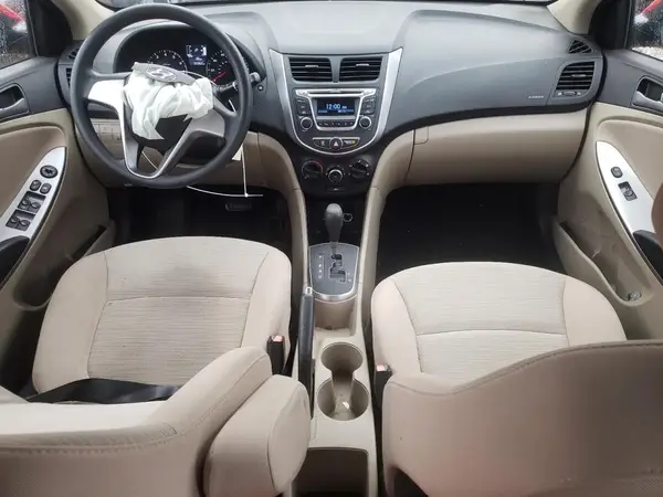 KMHCT4AE3GU138040 2016 HYUNDAI ACCENT - Image 8