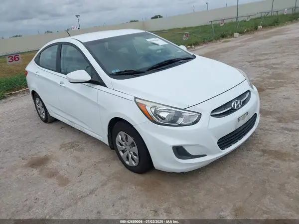 KMHCT4AE3GU144145 2016 HYUNDAI ACCENT - Image 1