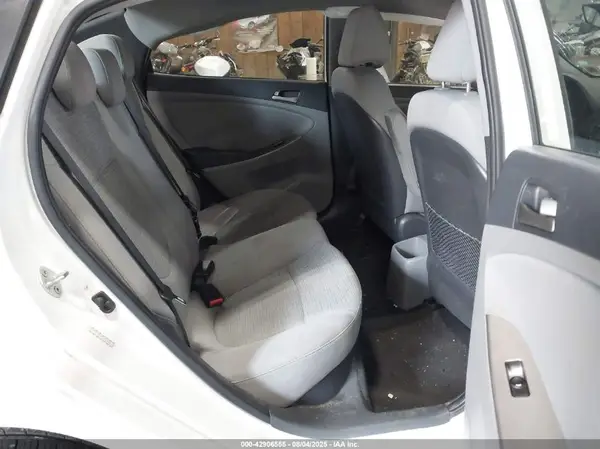 KMHCT4AE3GU952768 2016 HYUNDAI ACCENT - Image 8