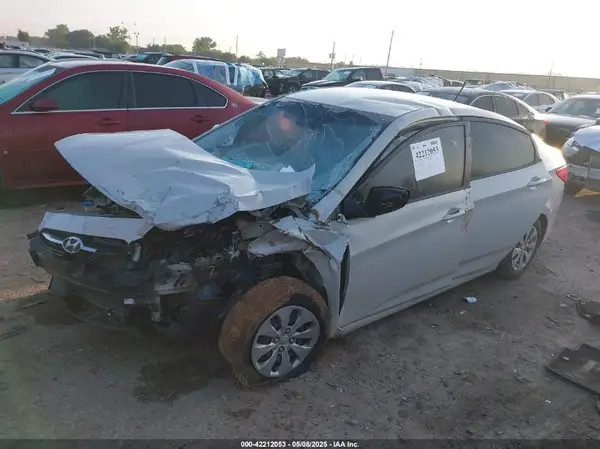 KMHCT4AE3GU955590 2016 HYUNDAI ACCENT - Image 2