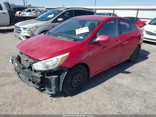 KMHCT4AE3GU975631 2016 HYUNDAI ACCENT - Image 2