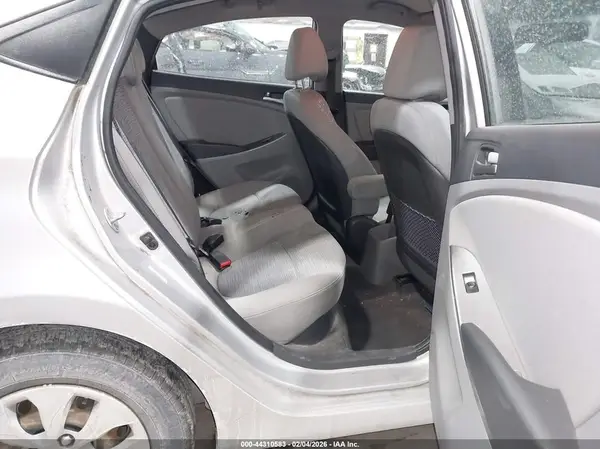 KMHCT4AE3GU982904 2016 HYUNDAI ACCENT - Image 8