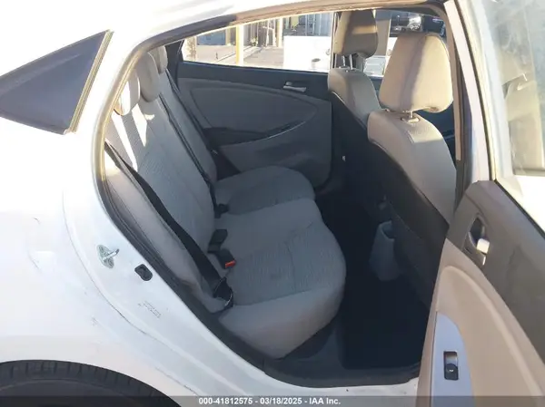 KMHCT4AE3GU994566 2016 HYUNDAI ACCENT - Image 8