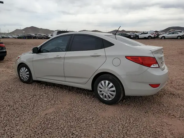 KMHCT4AE3GU996978 2016 HYUNDAI ACCENT - Image 2