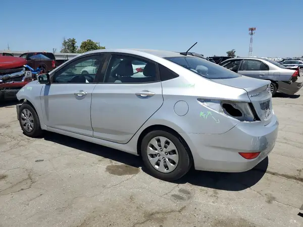 KMHCT4AE3HU172786 2017 HYUNDAI ACCENT - Image 2