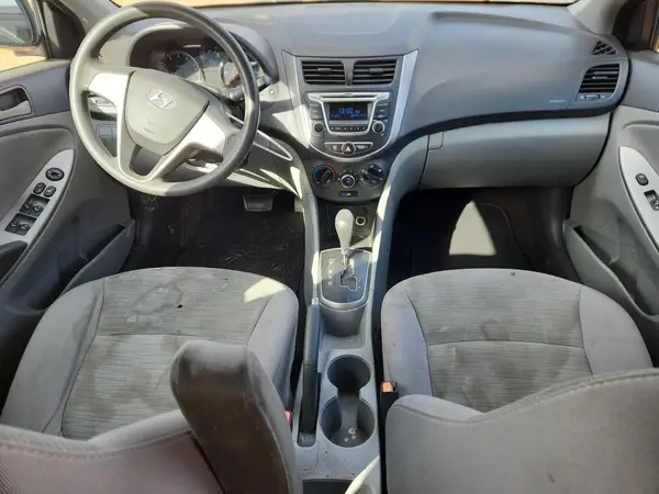 KMHCT4AE3HU174585 2017 HYUNDAI ACCENT - Image 8