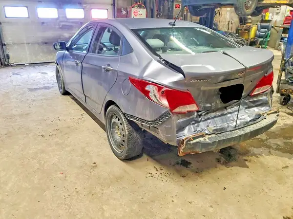 KMHCT4AE3HU204345 2017 HYUNDAI ACCENT - Image 2