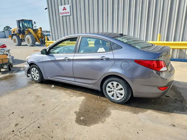 KMHCT4AE3HU218875 2017 HYUNDAI ACCENT - Image 2