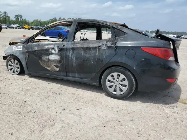 KMHCT4AE3HU224580 2017 HYUNDAI ACCENT - Image 2