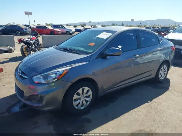 KMHCT4AE3HU244716 2017 HYUNDAI ACCENT - Image 2