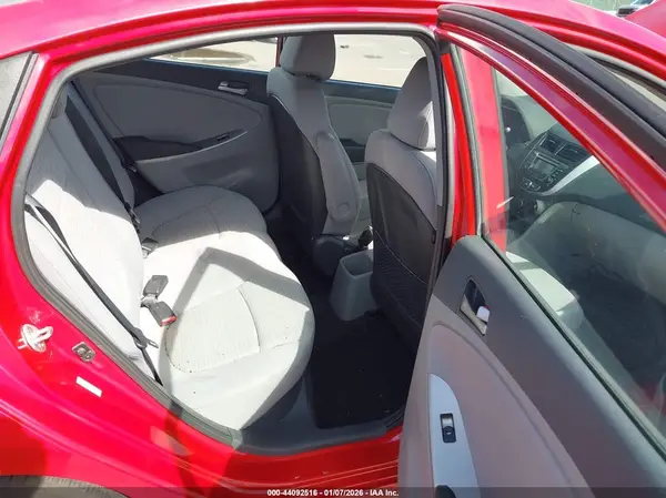 KMHCT4AE3HU245459 2017 HYUNDAI ACCENT - Image 8