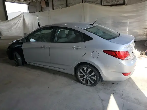 KMHCT4AE3HU250435 2017 HYUNDAI ACCENT - Image 2
