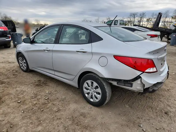 KMHCT4AE3HU250483 2017 HYUNDAI ACCENT - Image 2