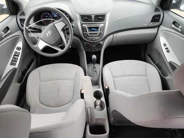 KMHCT4AE3HU250483 2017 HYUNDAI ACCENT - Image 8
