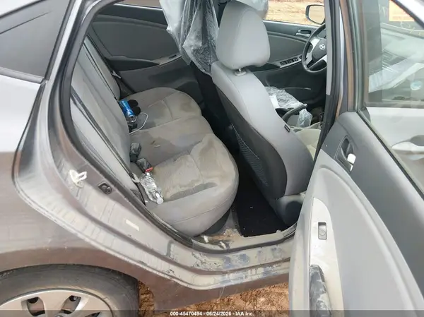 KMHCT4AE3HU252489 2017 HYUNDAI ACCENT - Image 8